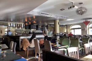 Cafe K&ouml;nigin 43