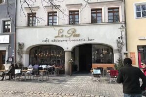 Caf&eacute; Le P&egrave;re