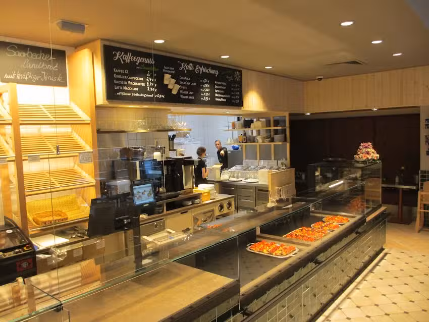 Caf&eacute; Liesenk&ouml;tter