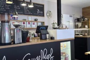 Caf&eacute; Miss Gugelhupf