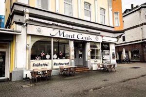Cafe Mont Cenis / Herne