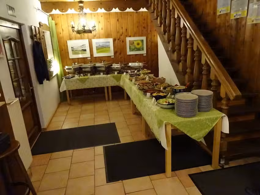 caf&eacute; mundart &ndash; Braukunst und Leckerbissen