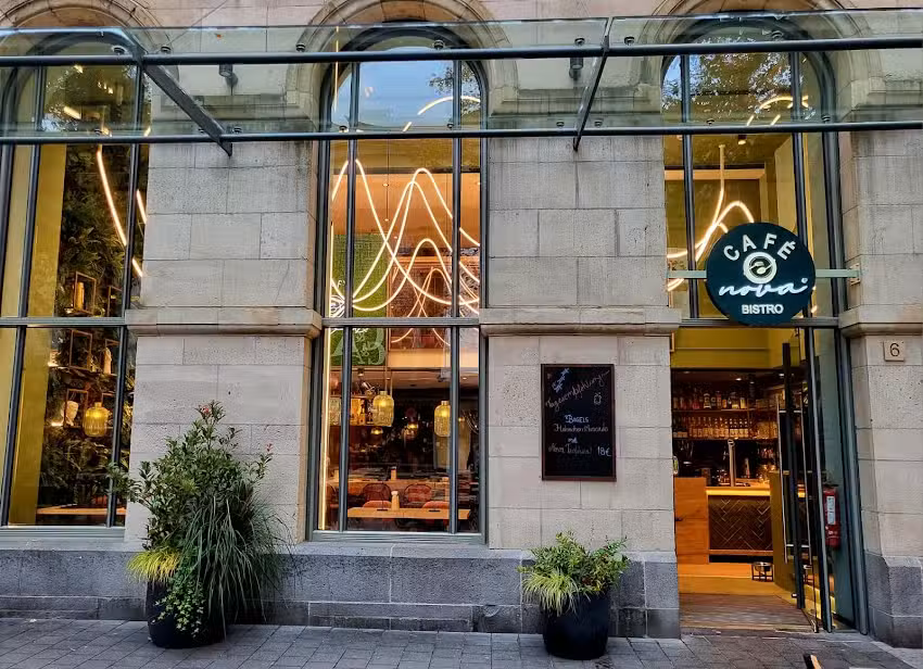 Caf&eacute; Nova Bonn