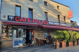 Cafe Palais