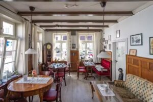 Caf&eacute; Pharis&auml;er Stuuv