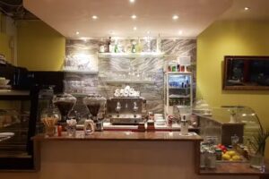 Caf&eacute; Pizza Millano