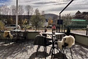 Cafe Renaissance