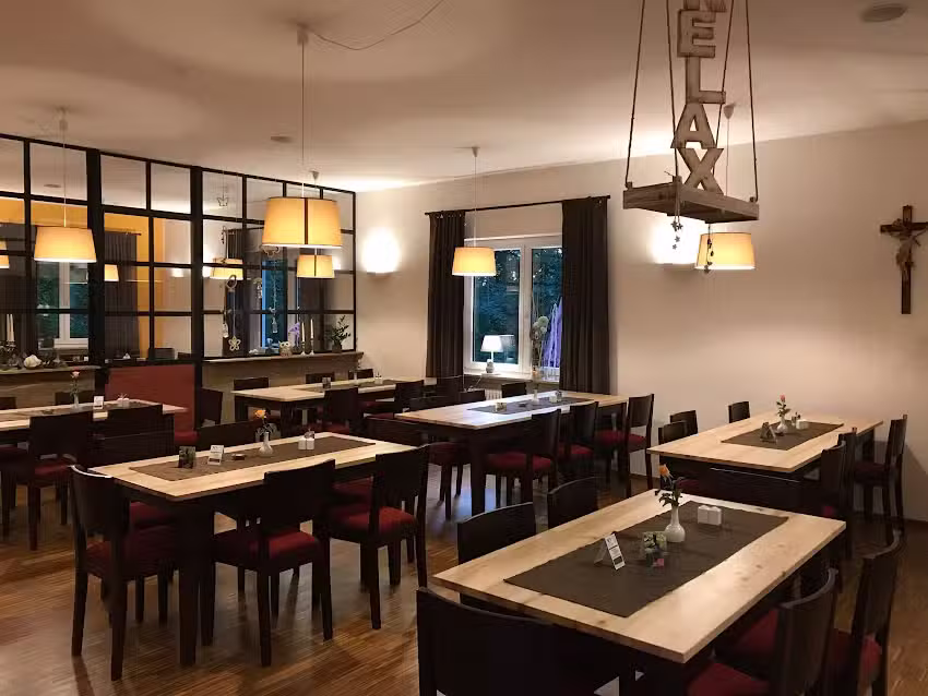 Caf&eacute; & Restaurant Am Schlo&szlig;berg