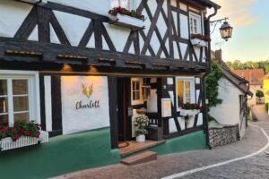 Caf&eacute; &ndash; Restaurant Charlott