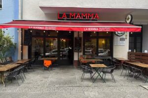 Caf&eacute; Restaurant La Mamma