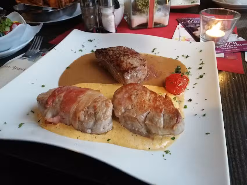 Café – Restaurant Maxime