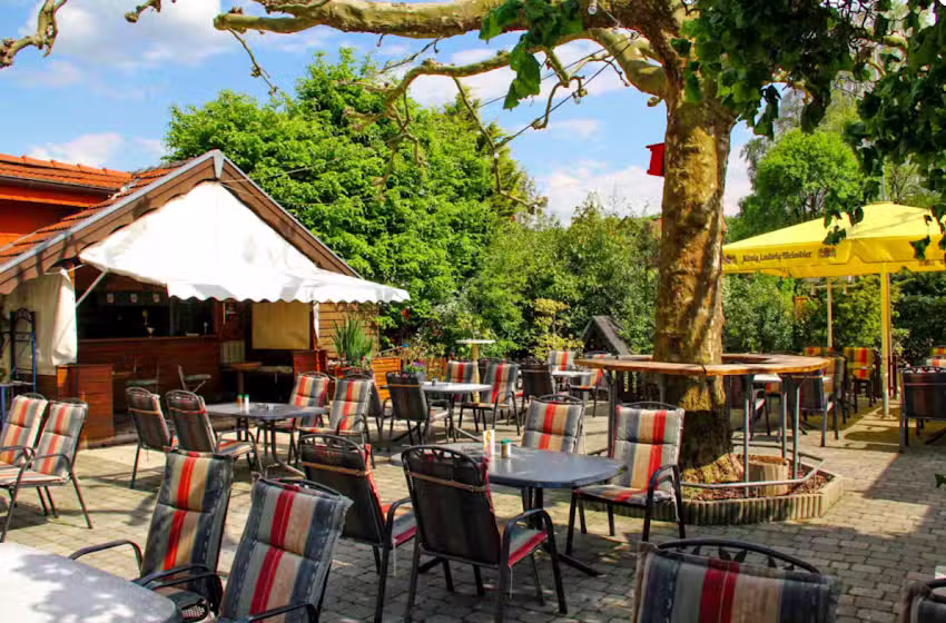 Caf&eacute; | Restaurant | Steakhaus &bdquo;Zur Schleuse&ldquo;