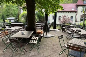 Caf&eacute; & Restaurant Waldschl&ouml;sschen