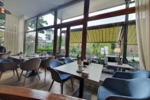 Caf&eacute; Sahne