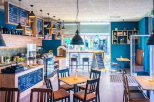 Caf&eacute; & Tee Contor / Caf&eacute; & Tee Lounge