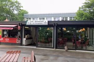Caf&eacute; und Restaurant im Tiergarten