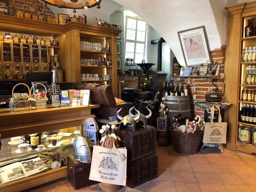 Caf&eacute; und Restaurant Wasserschloss Mellenthin