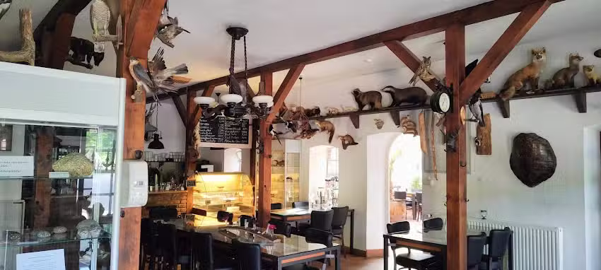 Caf&eacute; Urzeithof