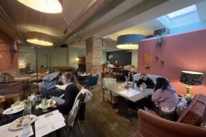 Caf&eacute; Wunschlos gl&uuml;cklich