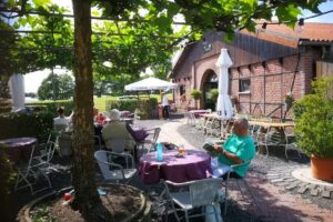 Caf&eacute; zum Schafstall