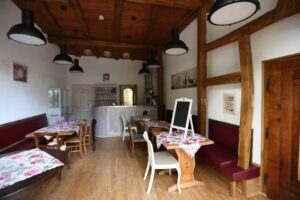 Caf&eacute; Zwei Linden