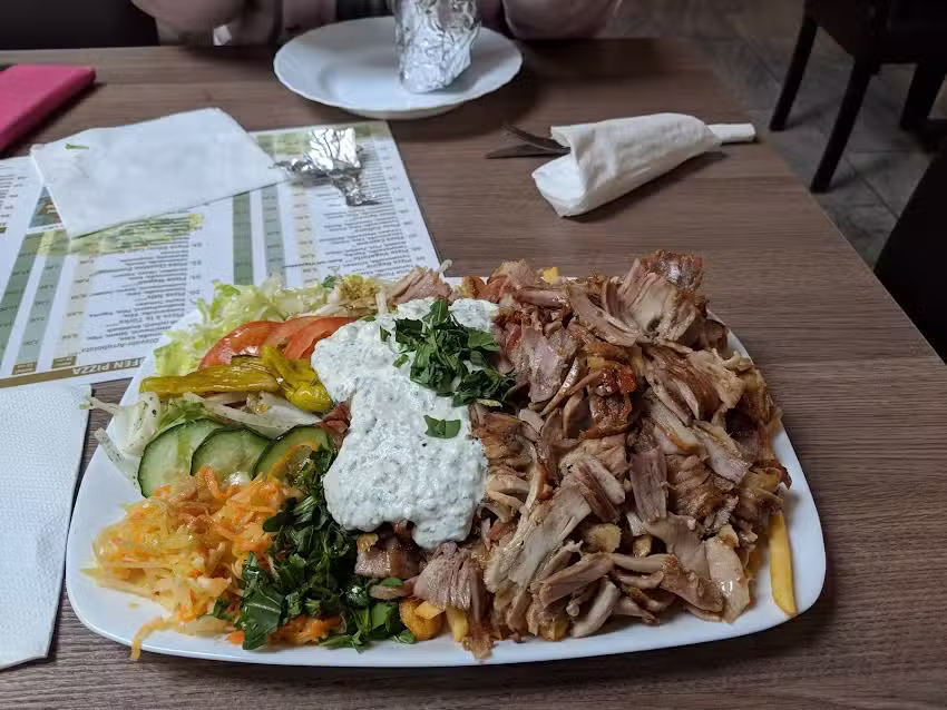 Cakir Grill & Pizza