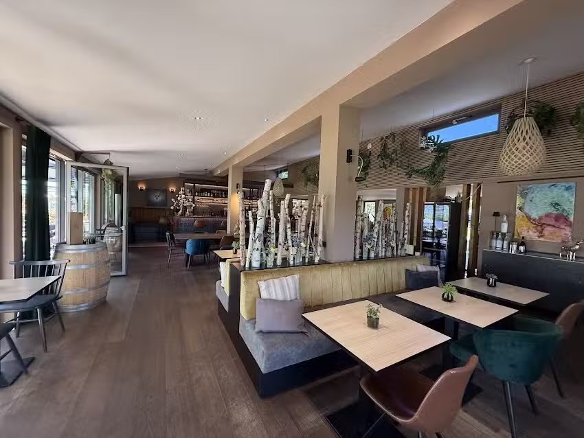 Camp Bernhards &ndash; Bistro am See