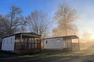 Camping im Eichenwald