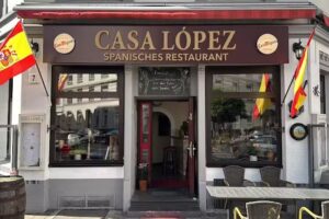Casa Lopez