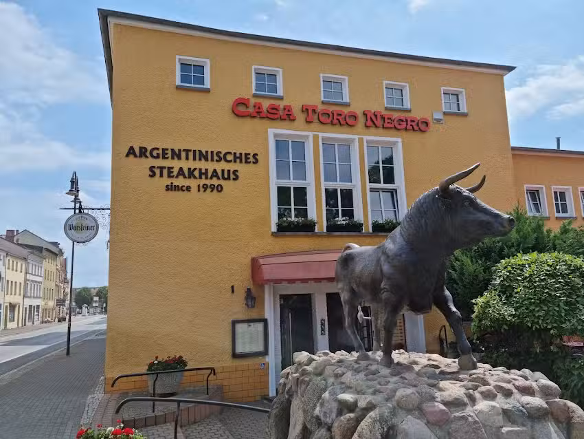 Casa Toro Negro Nauen