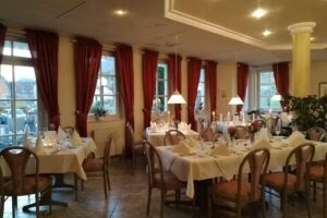 Castell Restaurant