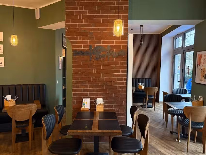 Cento Molliche Trattoria & Pizzeria