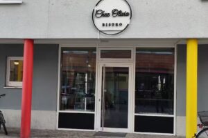 Chez Olivia Bistro