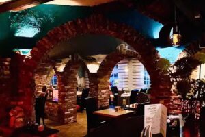 Chicago Burger & Drinks