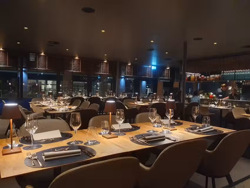 Chicago’s Grill and Bar