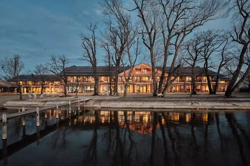 Chiemgauhof – Lakeside Retreat