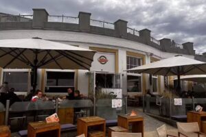 CHILLERS – Burger, Wings, Drinks & More