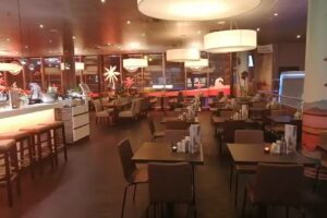 CHILLERS &ndash; Burger, Wings, Drinks & More