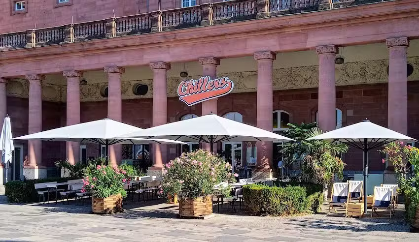 CHILLERS &ndash; Burger, Wings, Drinks & More