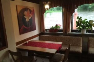 China Restaurant Rose Garden