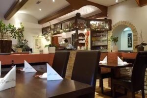 Chuan Wei Chuan China Restaurant