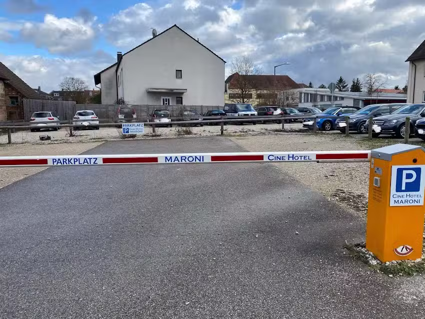 CineHotel MARONI Zirndorf