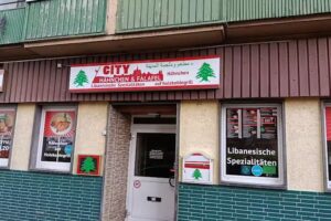 City Hähnchen und Falafel