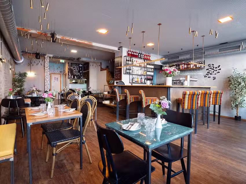 COCO Munich &ndash; Tapas & Bar