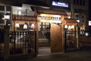 Compasia & Sushibar Restaurant
