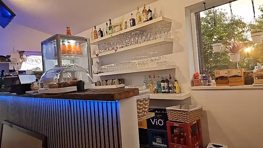Cox&rsquo;s Bistro