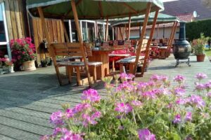 Crazy-Horse-Saloon