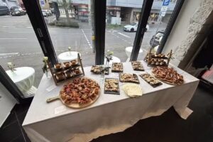 Creamore Pizzeria & Restaurant