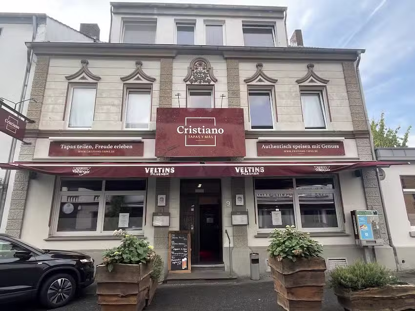 CRISTIANO – Tapas y Más