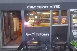 Cult Curry Mitte